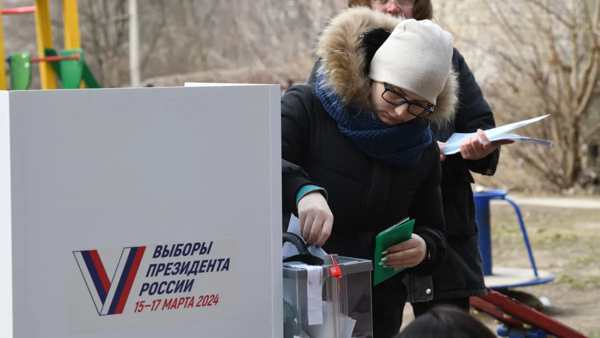 Eleições parlamentares na Rússia ocorrem com oposição restrita e expectativa de vitória governista
